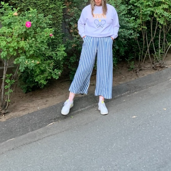 H&M Blue and White Striped Wide Leg Pants - Picture 6 of 8